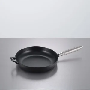 BUSTER + PUNCH® STEKEPANNE | FRYING PAN / Ø 28CM / STAUB / BLACK / STEEL