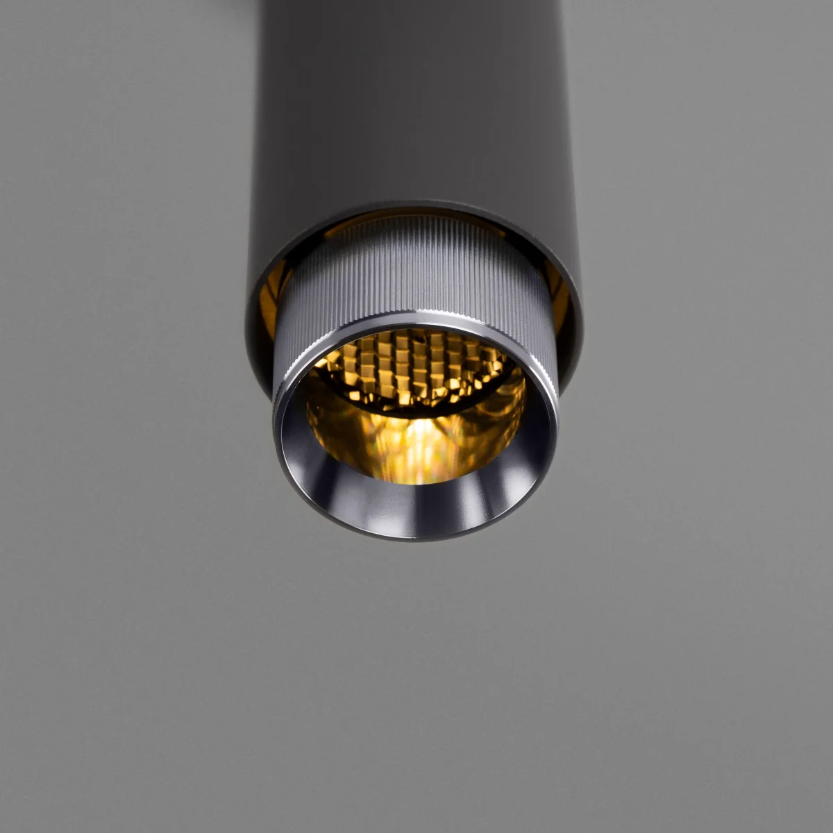 EXHAUST PENDANT / LINEAR / GRAPHITE /STEEL - Image 4