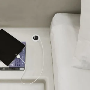 VersaDOT - 2 USB A+C (36W) - STAINLESS STEEL, SORT GLASS OG HVITT GLASS (Fargepakke)