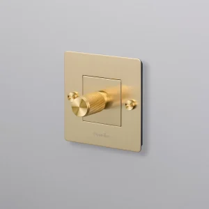 BUSTER + PUNCH® EU - 1G DIMMER / 250W LED / RETRACTIVE SWITCH COMPATIBLE ONLY - brass