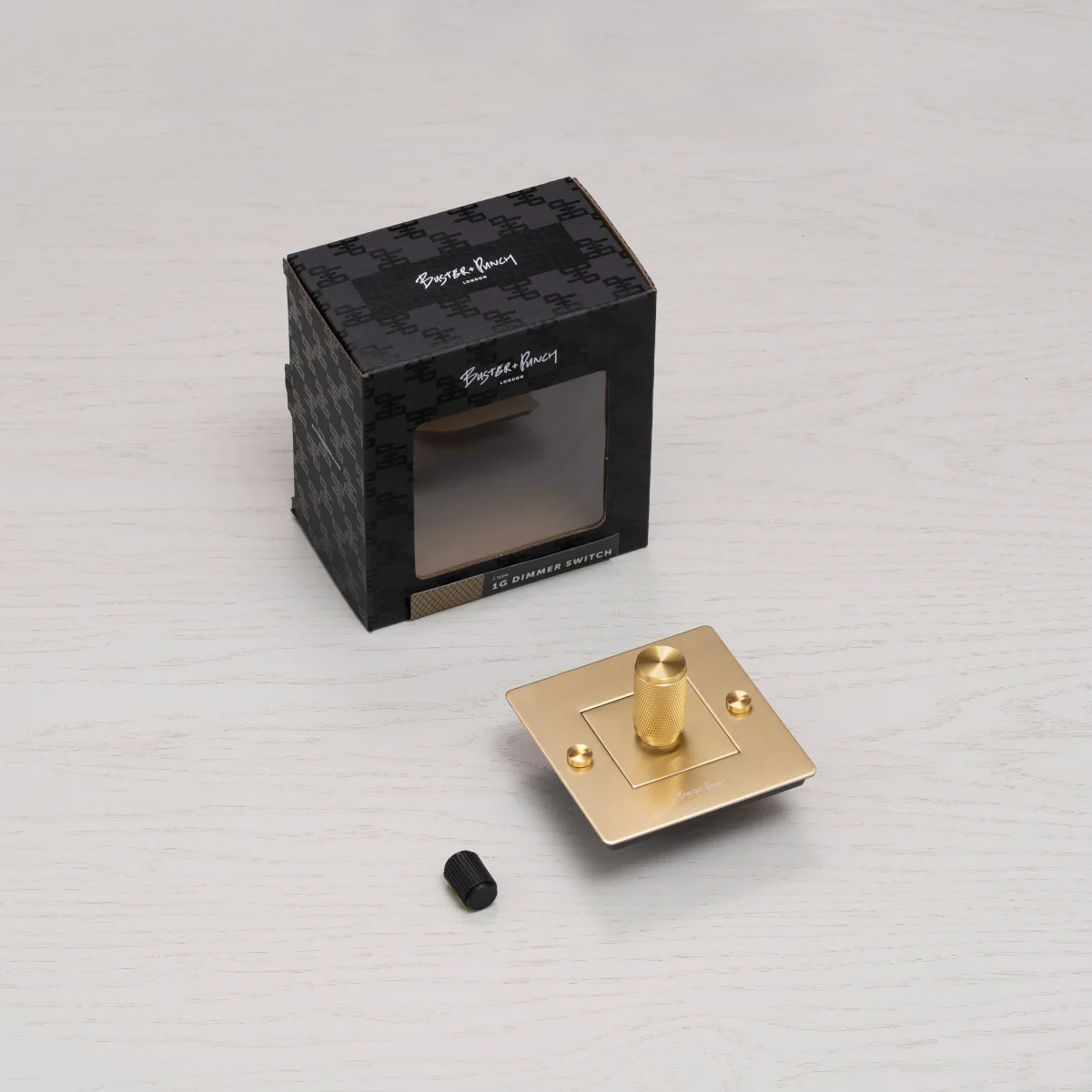 BUSTER + PUNCH® EU - 1G DIMMER / 250W LED / RETRACTIVE SWITCH COMPATIBLE ONLY - smoked bronze - Image 4