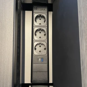 VersaTEK BASIC EXPRESS-SYSTEM + ladeskuff - 3 STIKKONTAKTER + 2 USB A+C - SORT - INK 2.0 KABEL